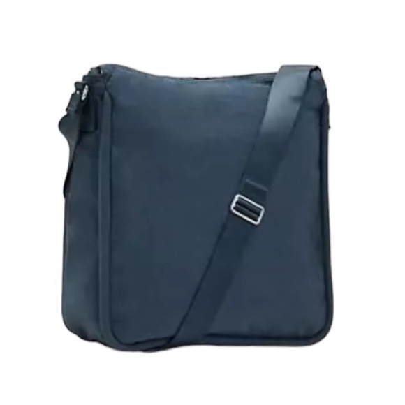 Kipling Oswin
Shoulder Bag, New with Tags in Color Nocturnal Grey - Picture 3 of 12
